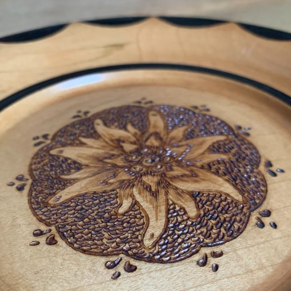 Wood Pyrography Plate Floral Burning Mexico Decorative Wall Art Hand Crafted - Picture 6 of 7